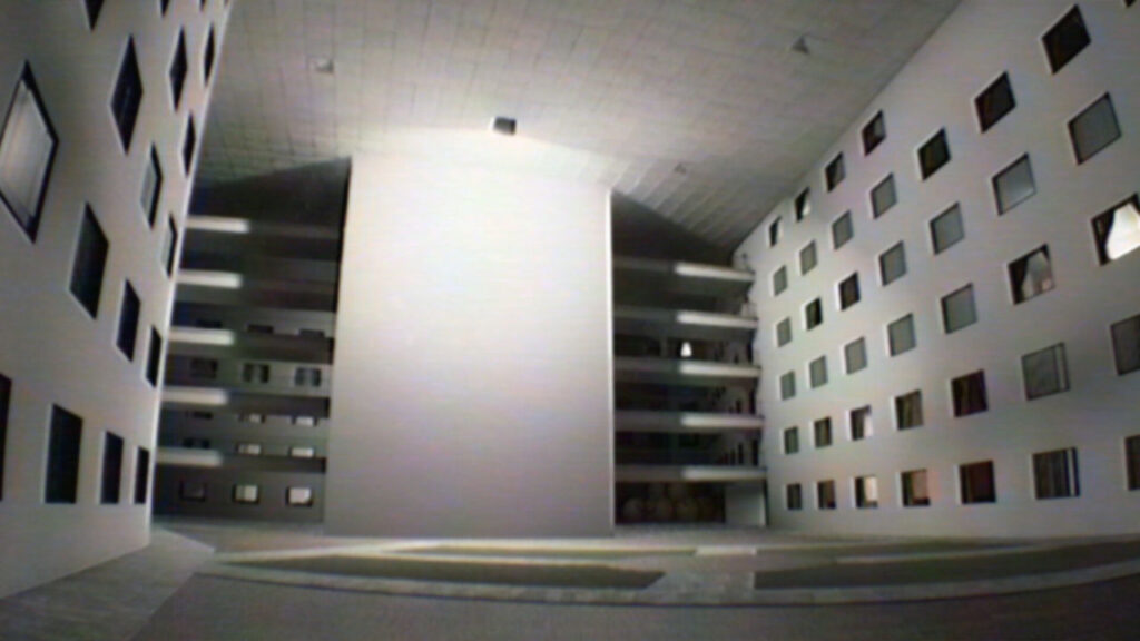 Ein Innenhof im Liminal Hotel