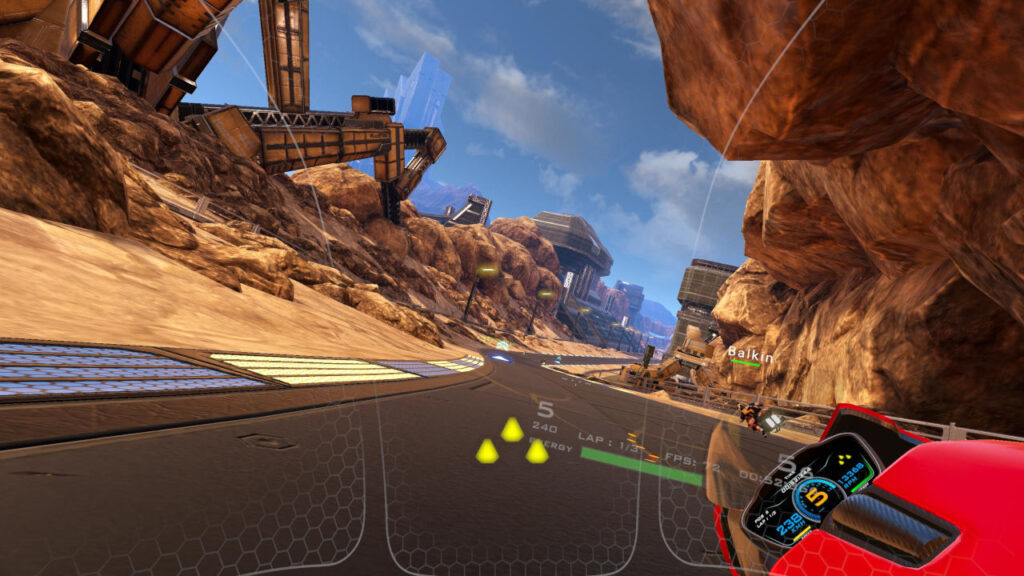 Im Kampfrennen auf einer Wüstenstrecke