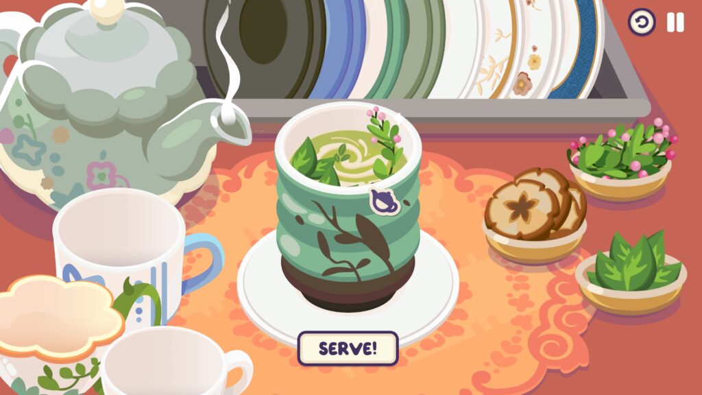 Eine dekorierte Tasse Tee mit Matcha in einem Becher, der an traditionelle japanische Teebecher erinnert.